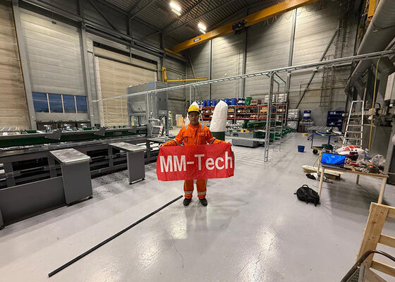 Mesin Las Lembaran Plastik 6M untuk Fabrikasi Tangki dengan Lembaran HDPE Tahan UV Hitam