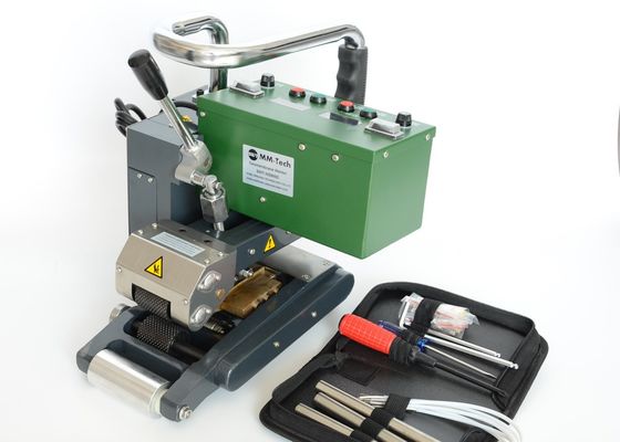 1800W Hdpe Geomembrane Hot Wedge Welder Otomatis Untuk 1.0-3.0mm SWT-NS900D